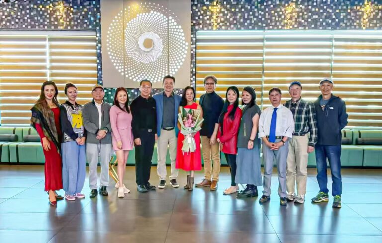 “有光之约——走进亚特兰大”北美朗诵之友2025金秋诗会盛大举行