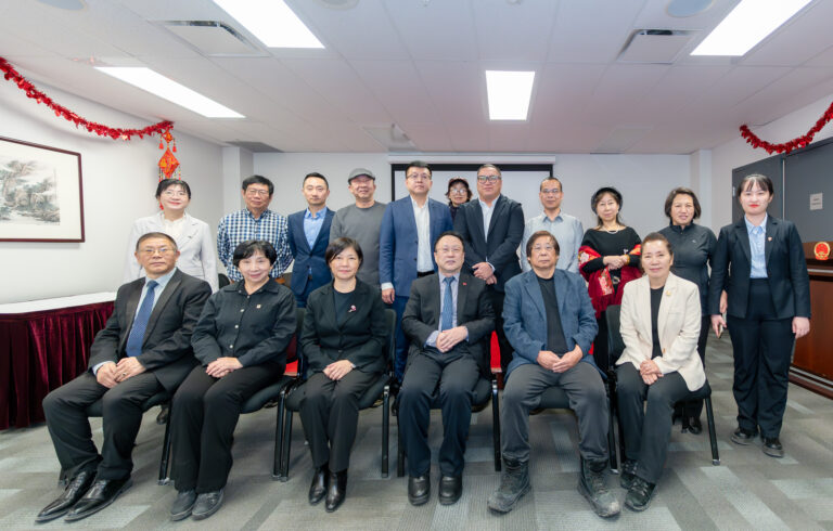 【北美文化传媒】中国驻蒙特利尔总领馆举行媒体吹风会介绍中加关系最新进展及中国“十五五”规划重点方向